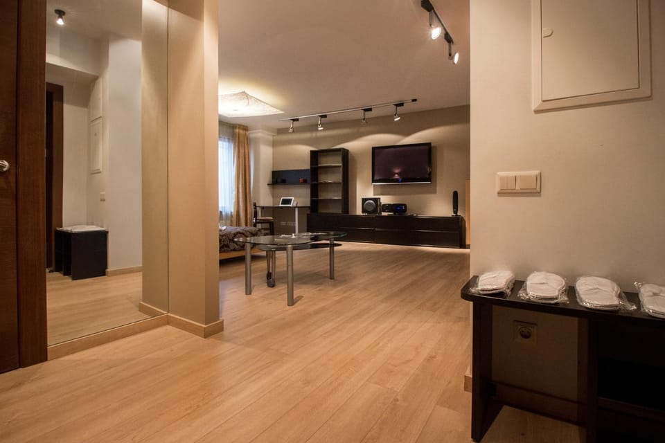 TV and multimedia, Bedroom