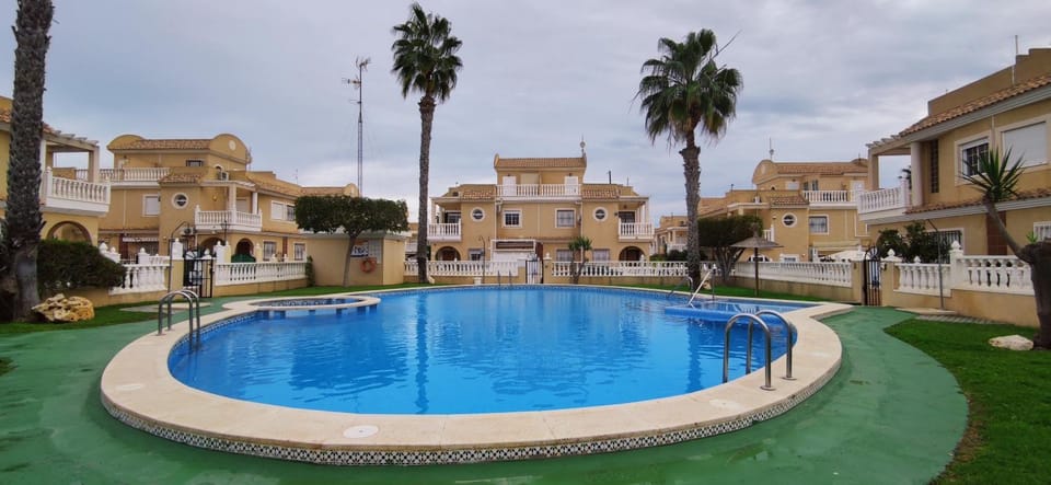 Property building, Swimming pool, Open Air Bath