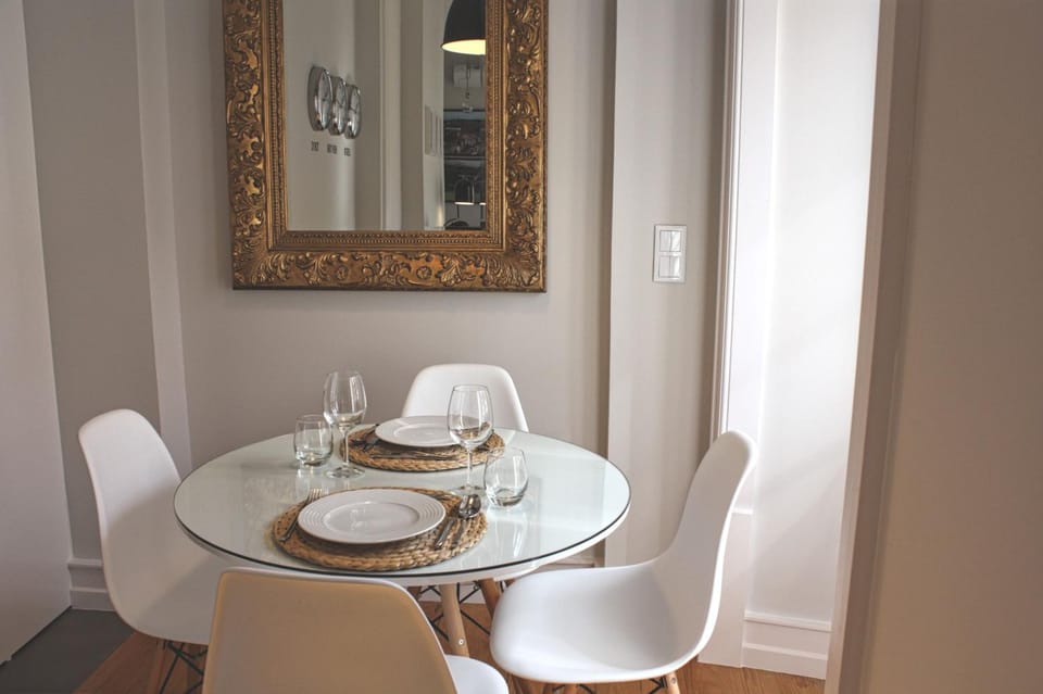 Living room, Decorative detail, Decorative detail, Dining area