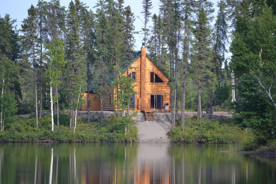 Les Chalets du Lac Serein (Milot) Chalet in Quebec