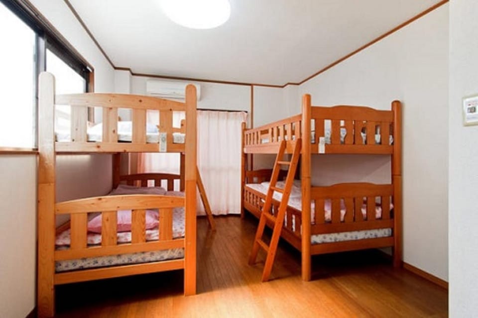 bunk bed