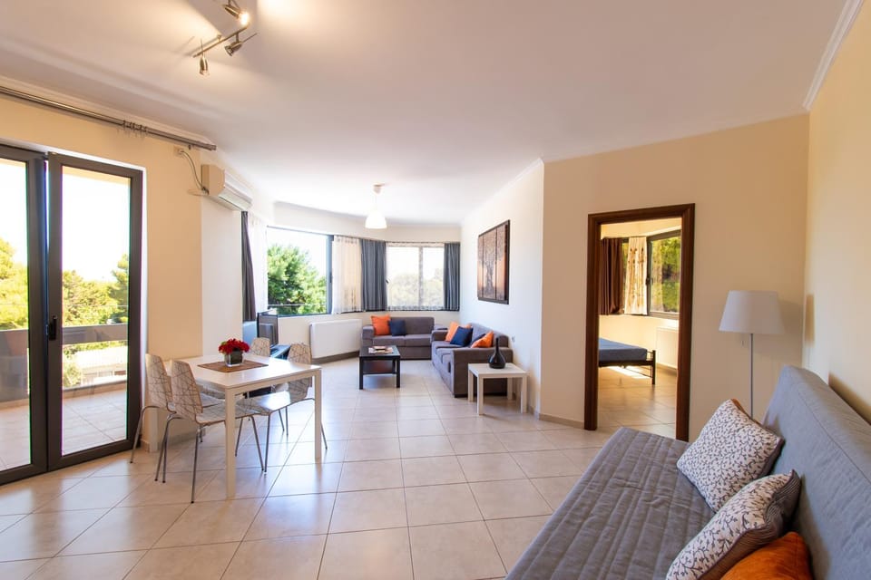 Balcony/Terrace, Living room, Dining area