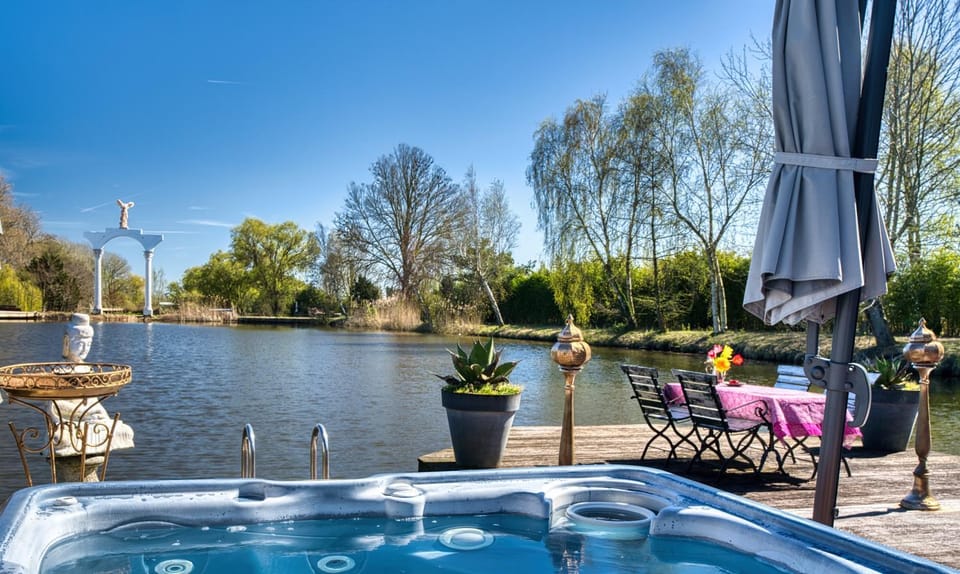 Hot Tub, Balcony/Terrace