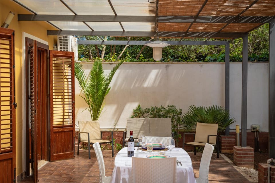 Patio, Seating area, Dining area