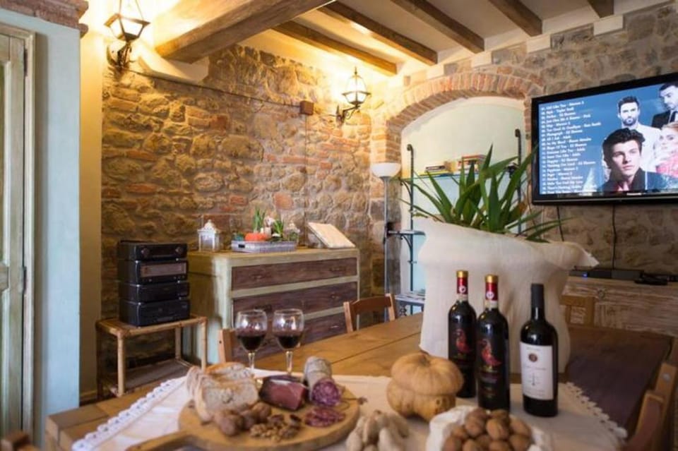 Villa Dacia bed bed and breakfast and Home Restaurant Bed and Breakfast in Emilia-Romagna