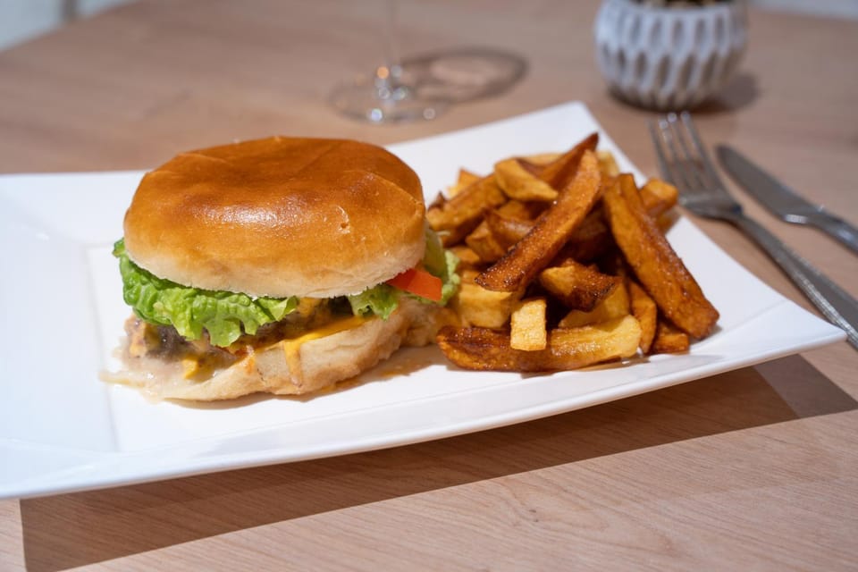 Restaurant/places to eat, Food, Dinner