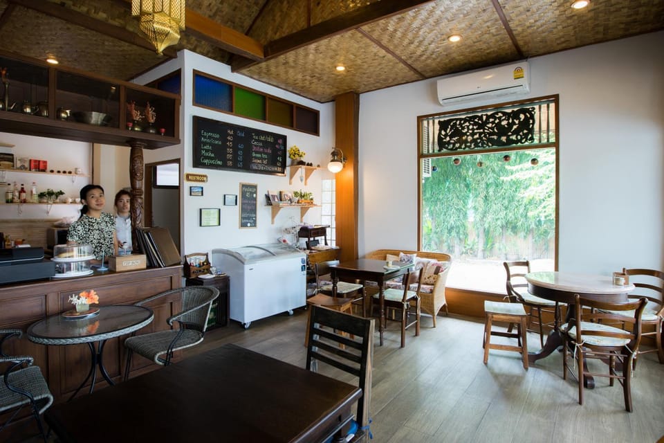 Restaurant/places to eat, Drinks, Internal: Not applicable to any particular room