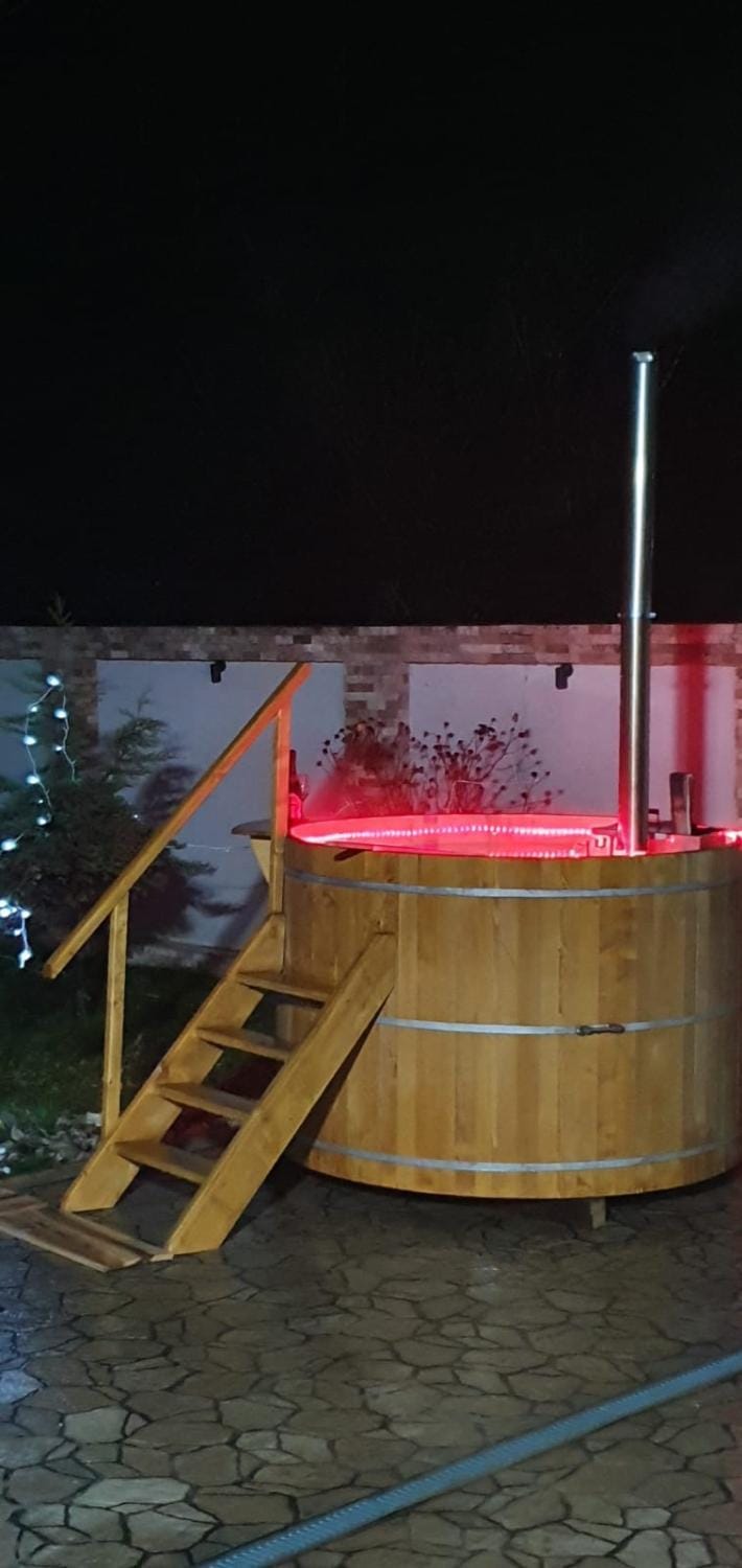 Shower, Spa and wellness centre/facilities, Swimming pool, Family, Bath