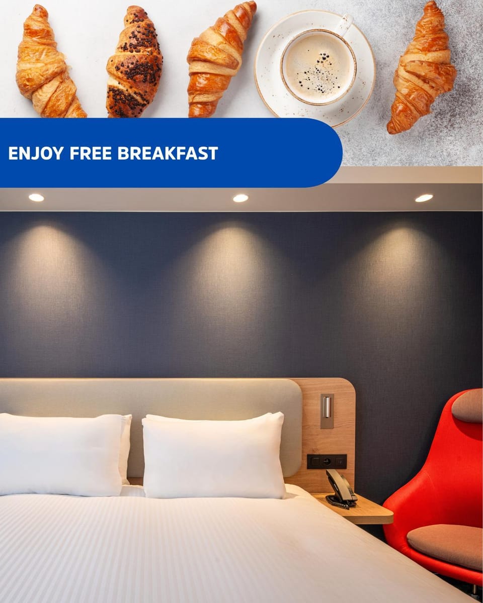 Property building, Restaurant/places to eat, Breakfast
