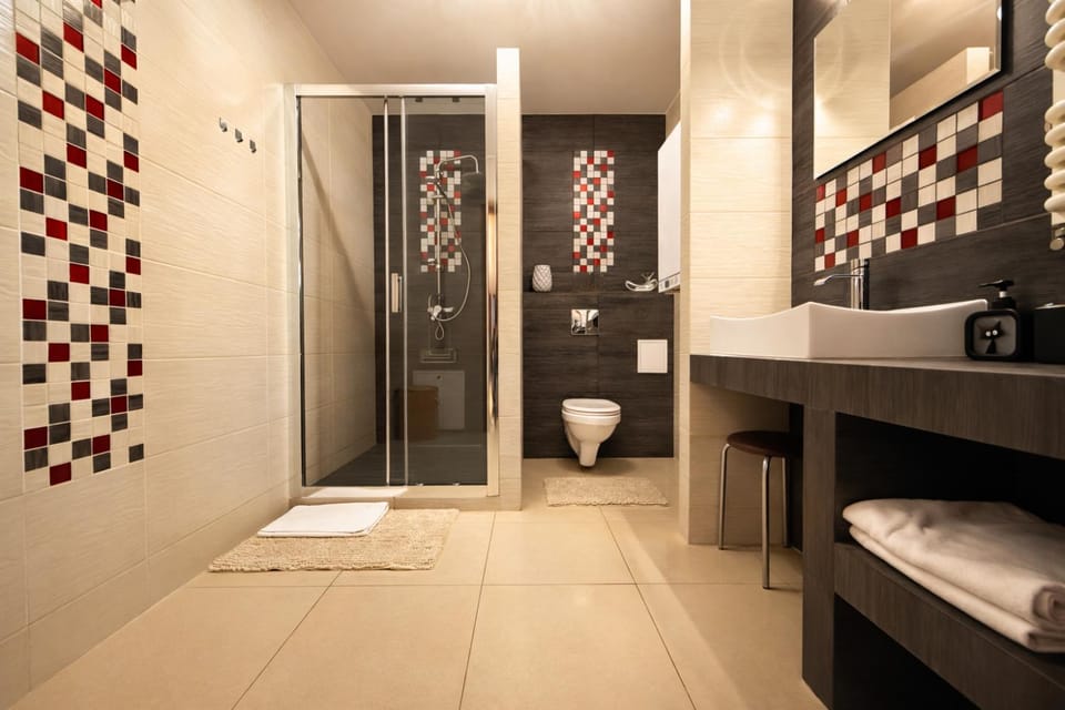 Toilet, Bathroom