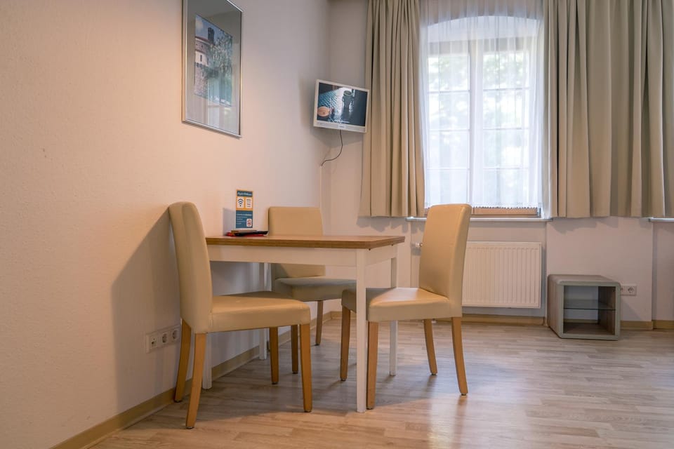 Living room, kitchen