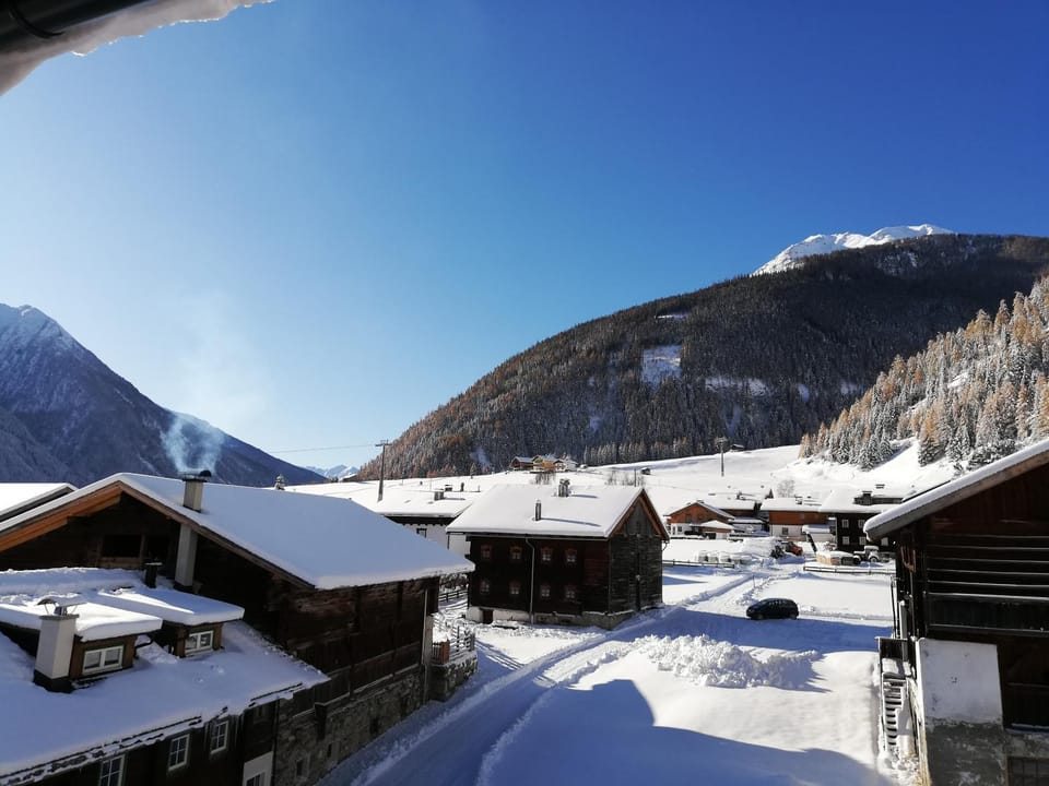 Property building, Winter, Mountain view