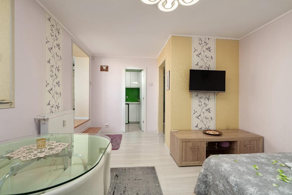 TV and multimedia, Living room, Photo of the whole room