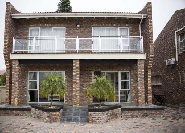 Twin Okes Apartment in Eastern Cape