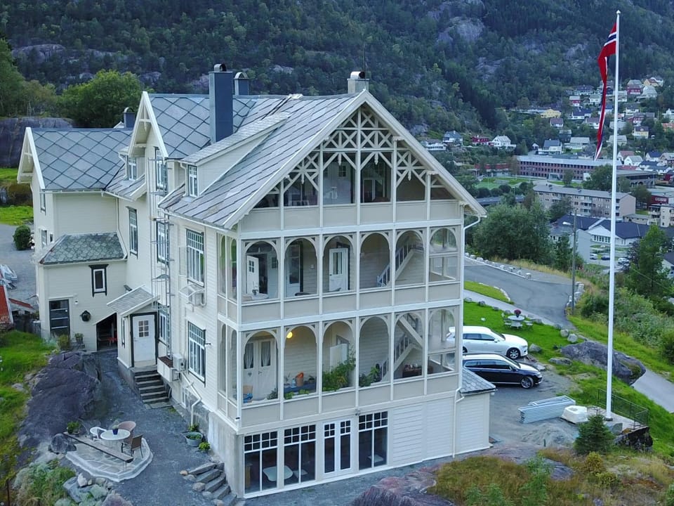 Bird's eye view