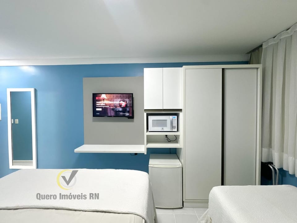 Bed, TV and multimedia, Bedroom, wardrobe