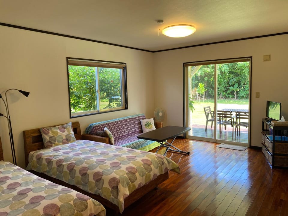 guest house annsea Bed and Breakfast in Okinawa Prefecture