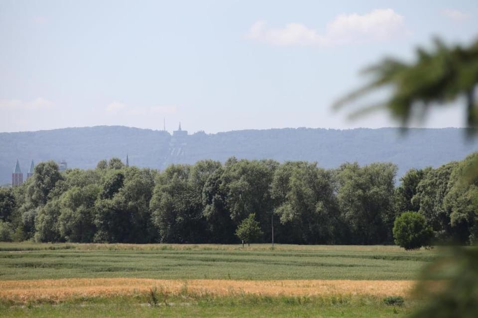 Nearby landmark, Natural landscape, View (from property/room)