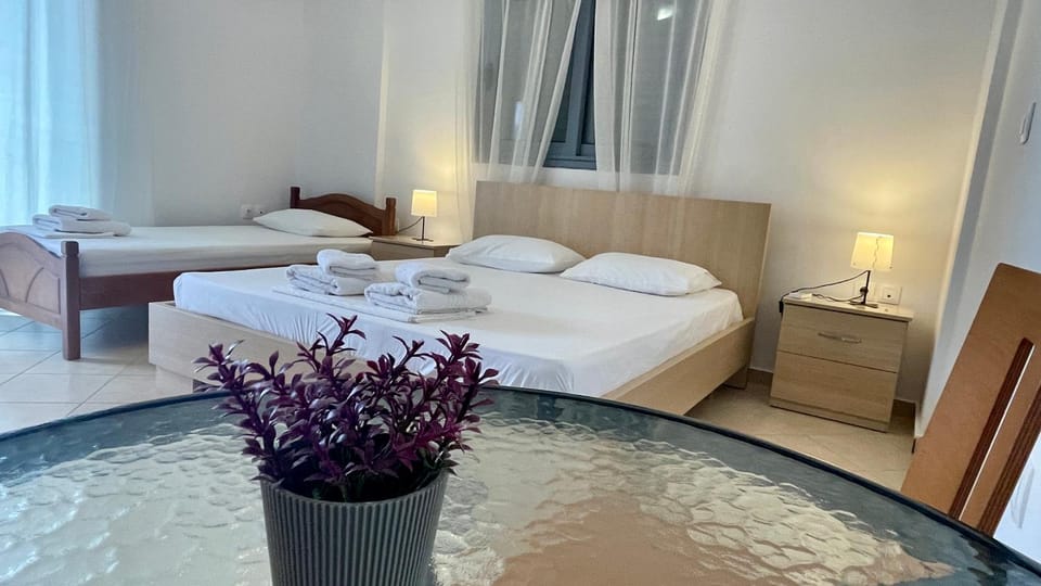 Tasos Rooms Bed and Breakfast in Vlorë County, Albania
