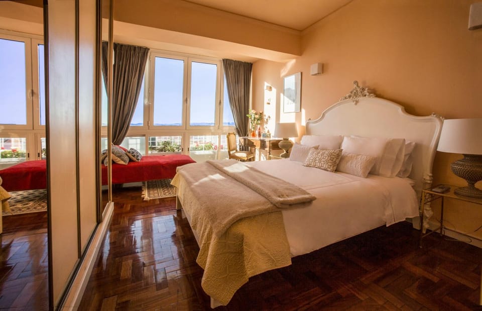 Day, Winter, Bedroom, On site, City view