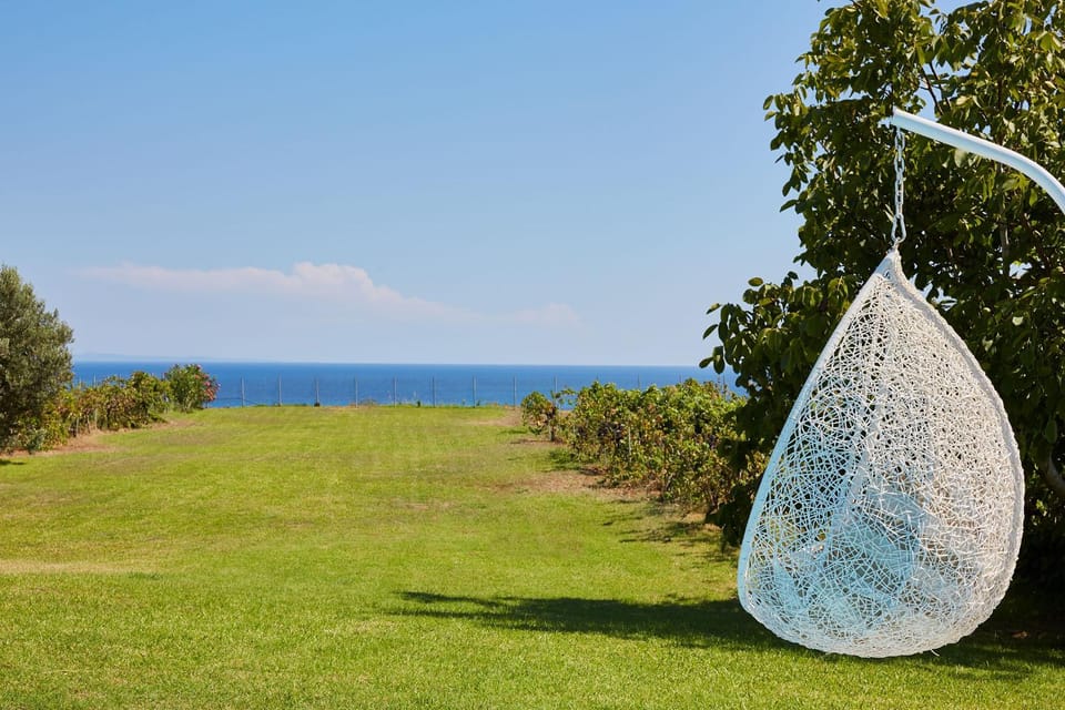 Garden, Sea view