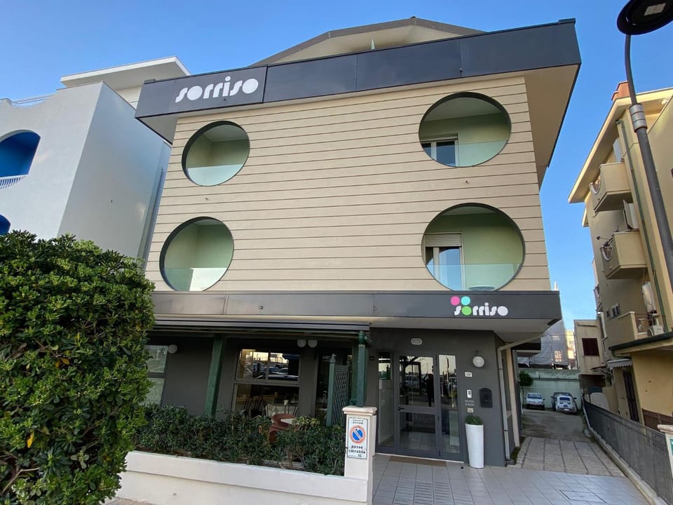Hotel Sorriso - molto più di una stella Hotel in Riccione