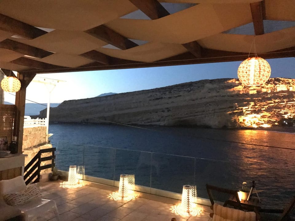 Natural landscape, Balcony/Terrace, Landmark view, Sea view, Sunset