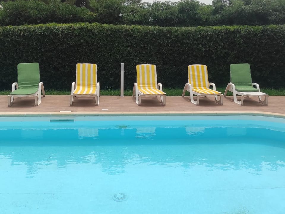 Solarium, Swimming pool