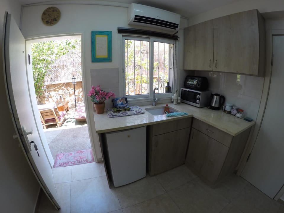 Coffee/tea facilities, Kitchen or kitchenette