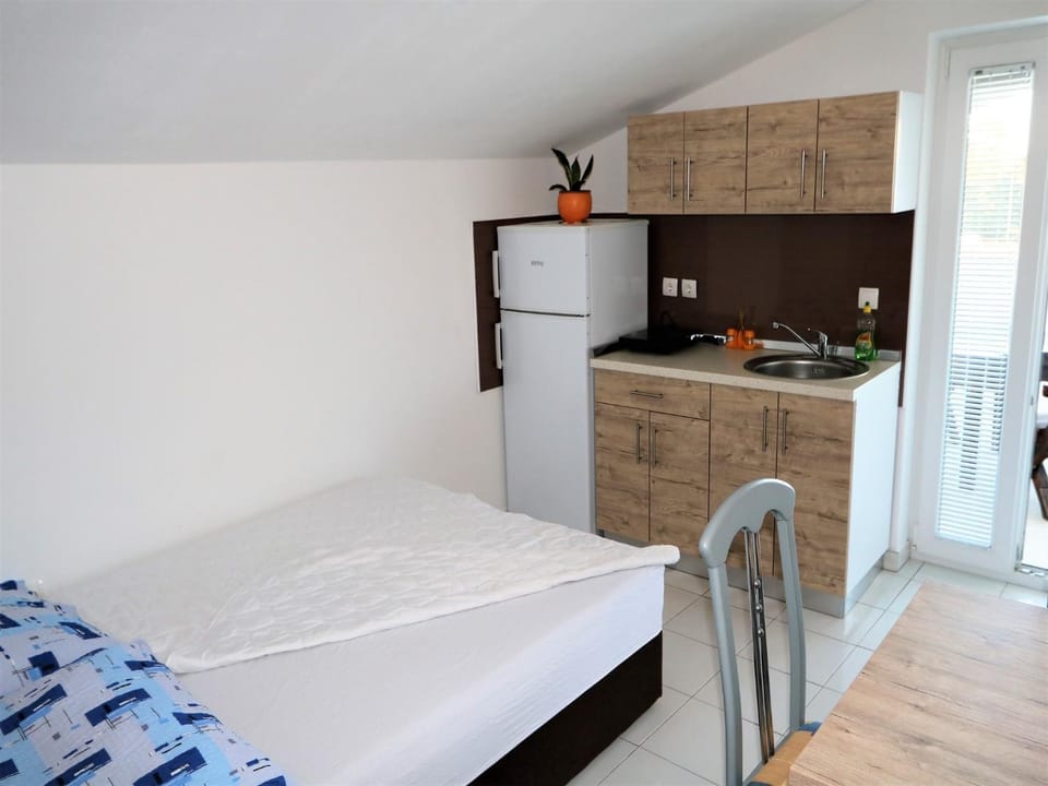 Antodo Apartment in Novalja