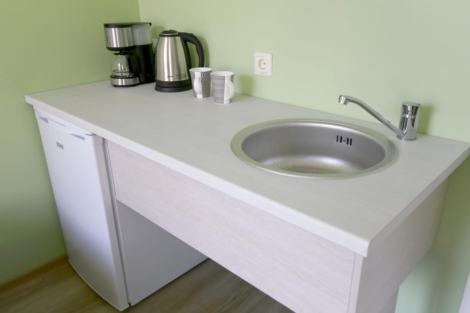 Coffee/tea facilities, Kitchen or kitchenette