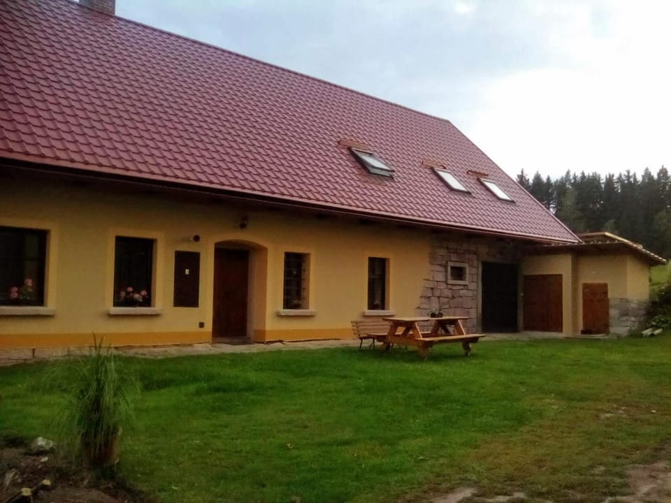 U tátovy lípy Apartment in Czechia