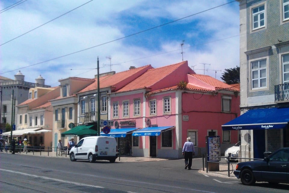 Facade/entrance, Neighbourhood, Street view