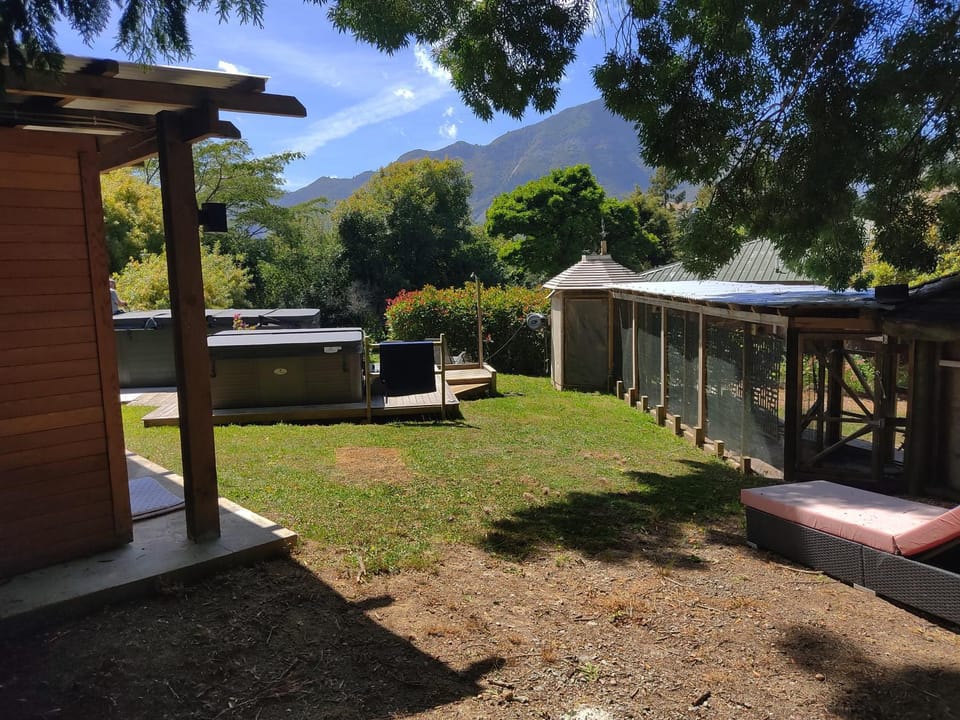 Property building, Mountain view, Swimming pool, Swimming pool