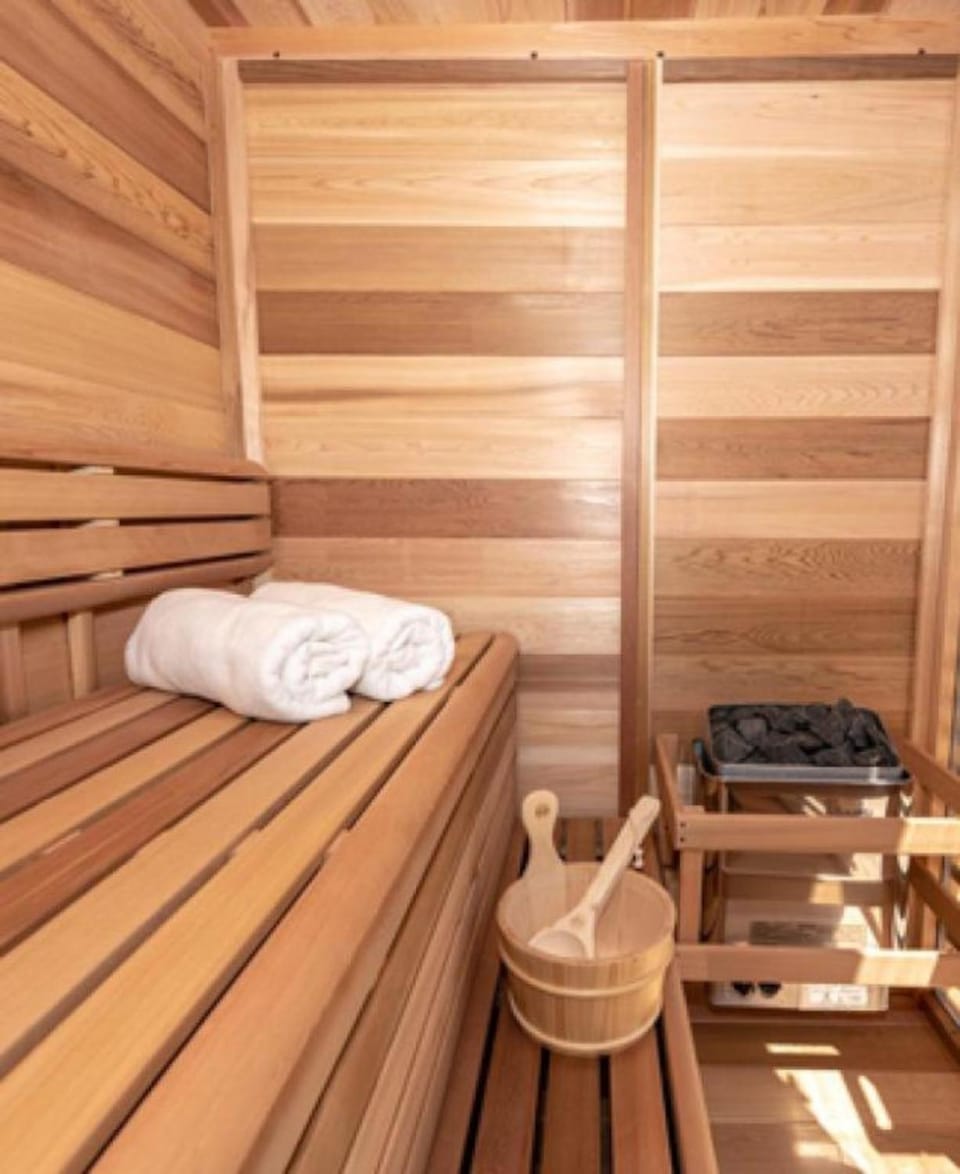 Sauna, Sauna, Spa and wellness centre/facilities