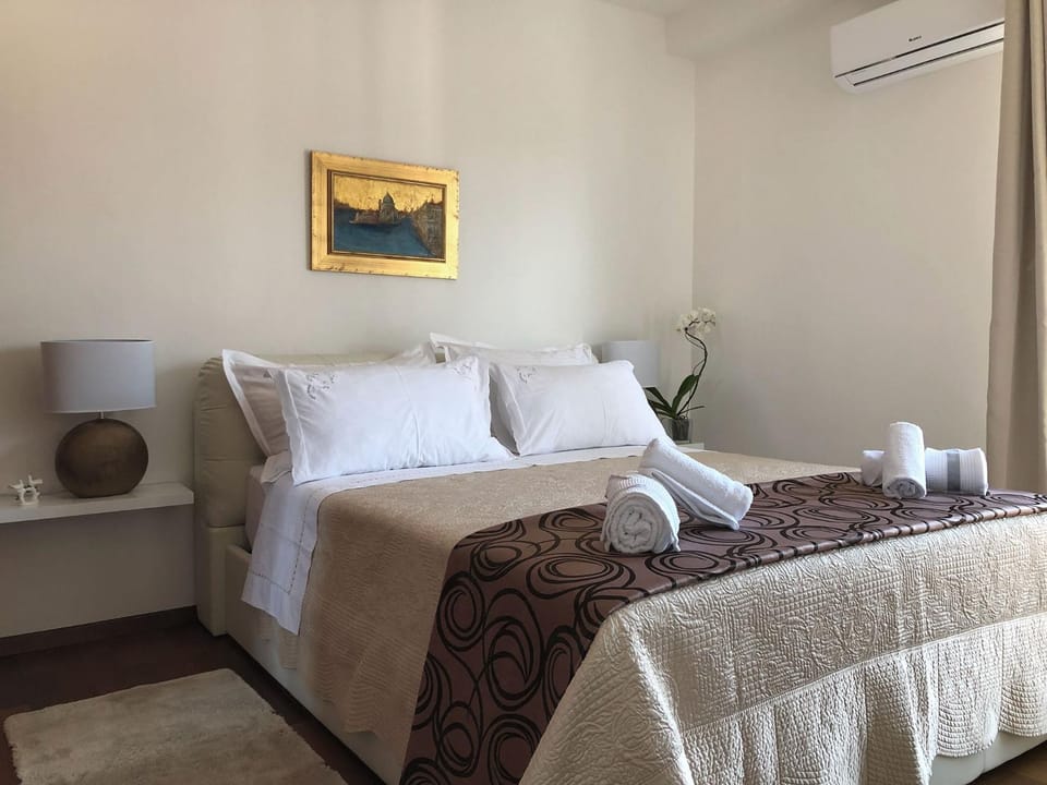 Apartment Buble Apartment in Split