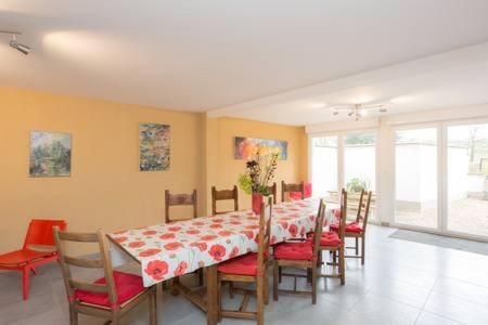 Les Coquelicots House in Grand Est