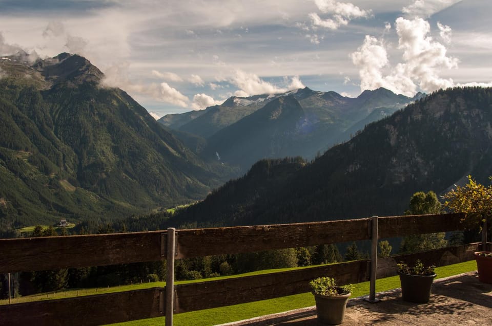 Garden view, Landmark view, Mountain view