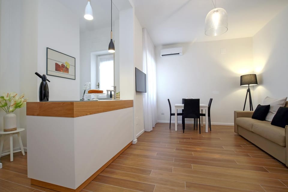 Bed, Living room, Seating area