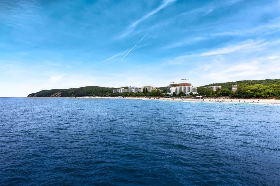 Neighbourhood, Beach
