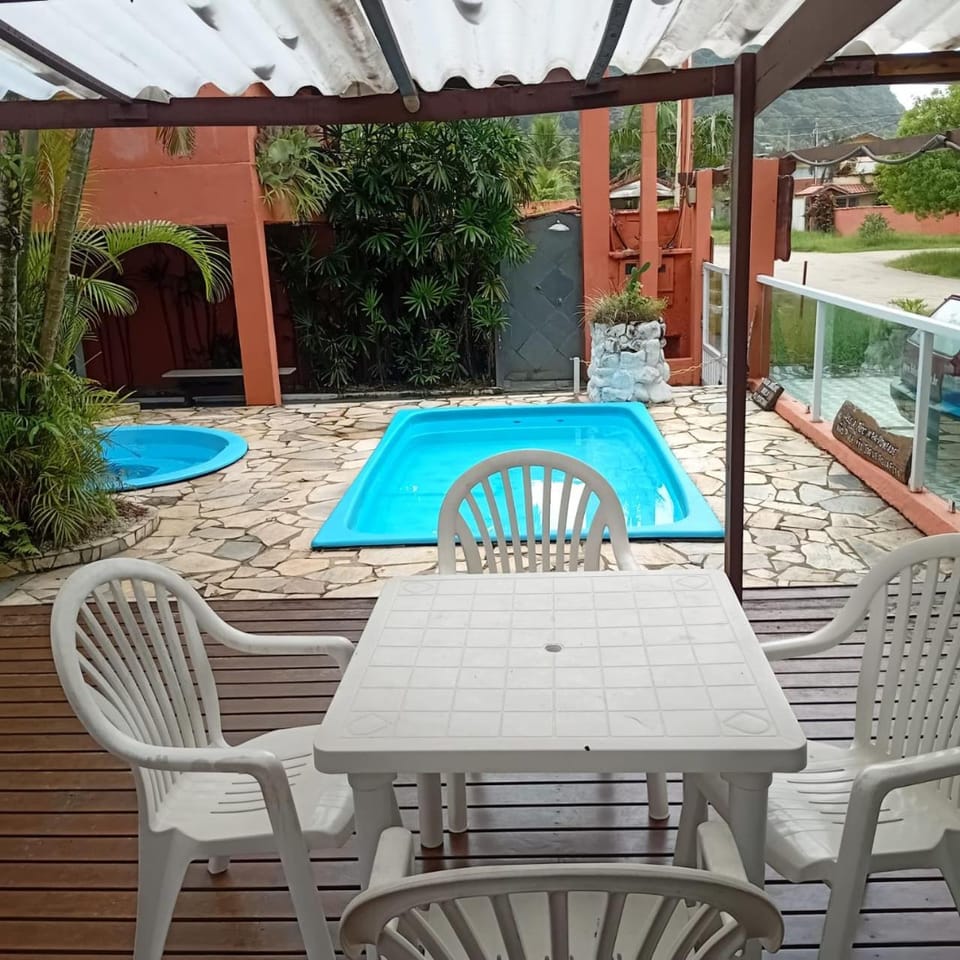 Day, Dining area, Pool view, Swimming pool