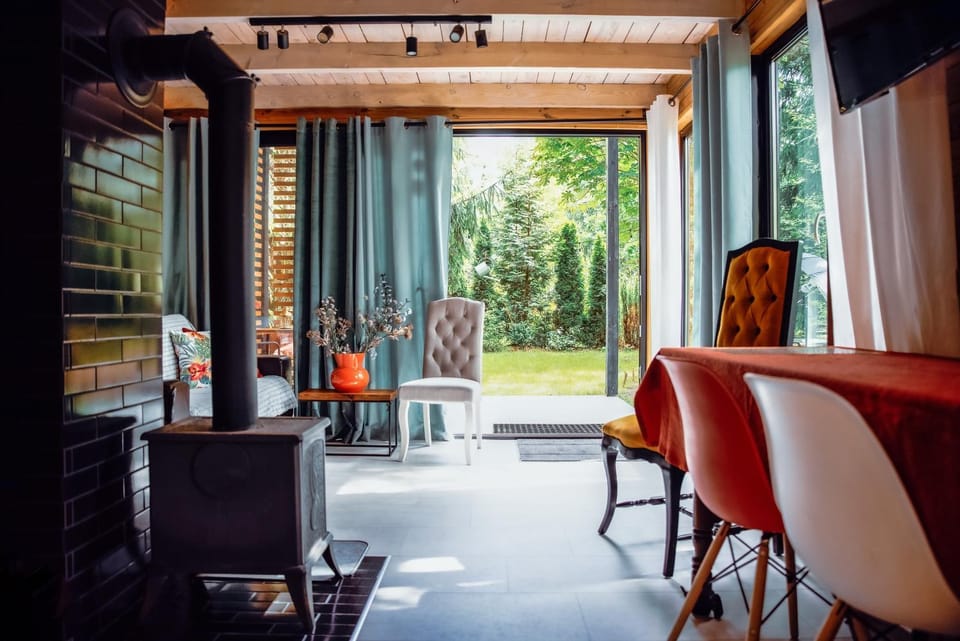 Living room, Garden view