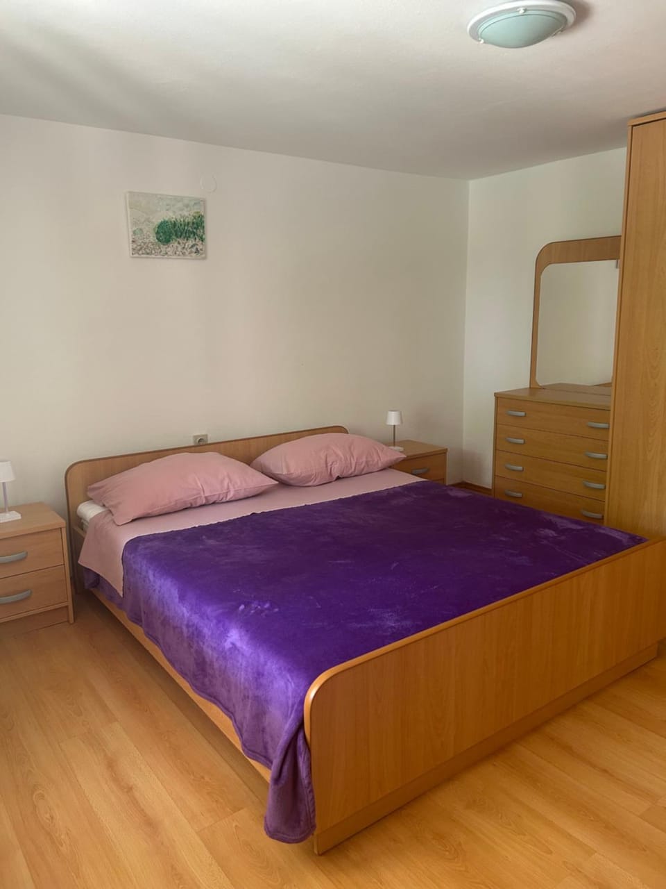 Bed, Bedroom, Garden view