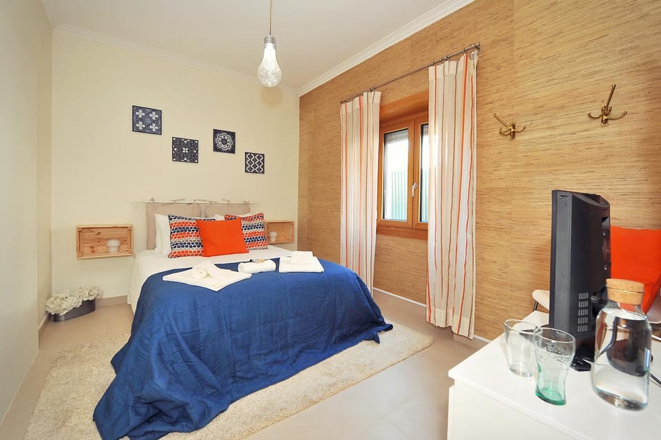 Cosy Bedrooms Guest House Bed and Breakfast in Lisbon