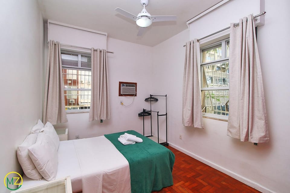 Economic and Spacious apartment for 6 persons Apartment in Rio de Janeiro