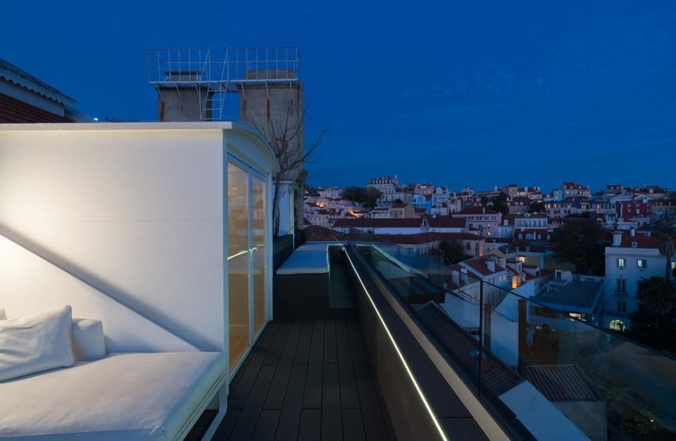 Balcony/Terrace, Seating area, City view