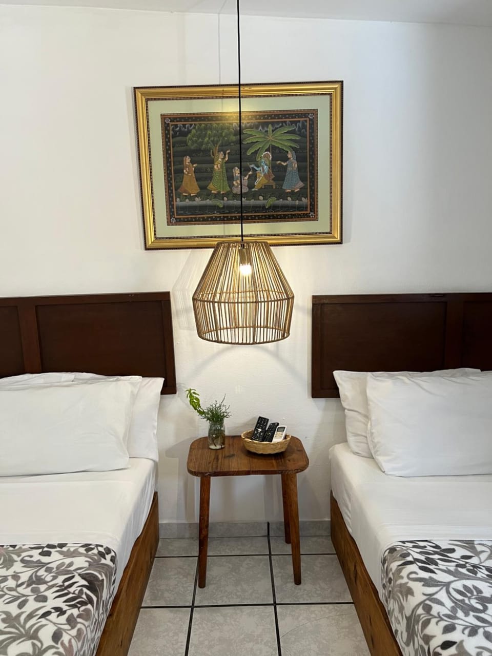 Cinco Hotel B&B Bed and Breakfast in San Salvador