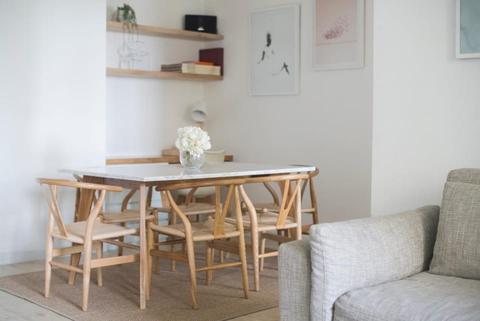 Living room, Dining area