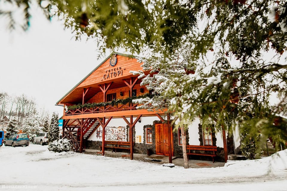 Property building, Winter
