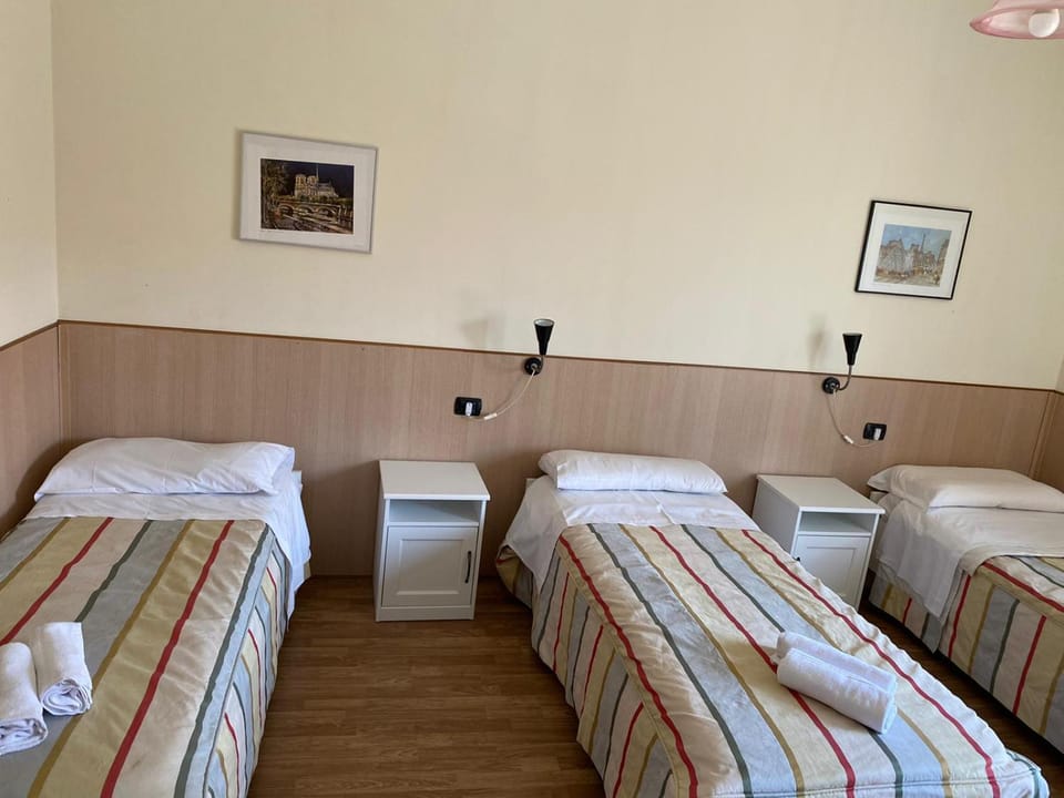 Affittacamere Metro Fiera Bed and Breakfast in Rho